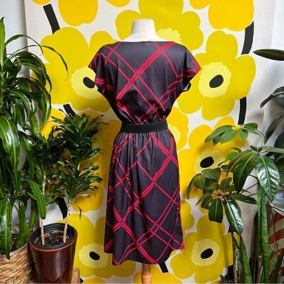 Vivid Vintage 1970s Disco Secretary Style Cinch Waist Midi Dress - Picture 4 of 8
